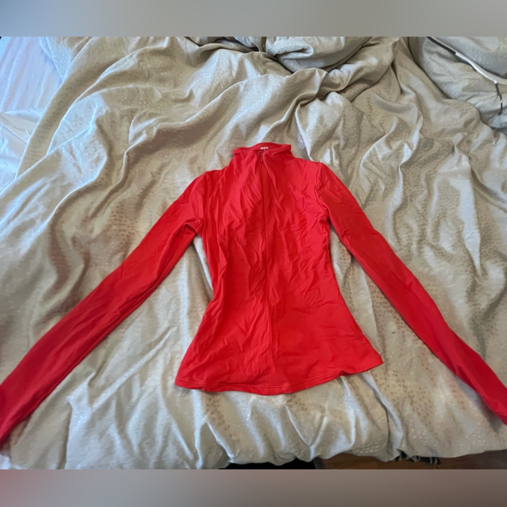 SKIMS Limited Edition Fits Everybody Half Zip Top (Poppy)